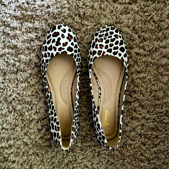 Shoes - Leopard print flats.